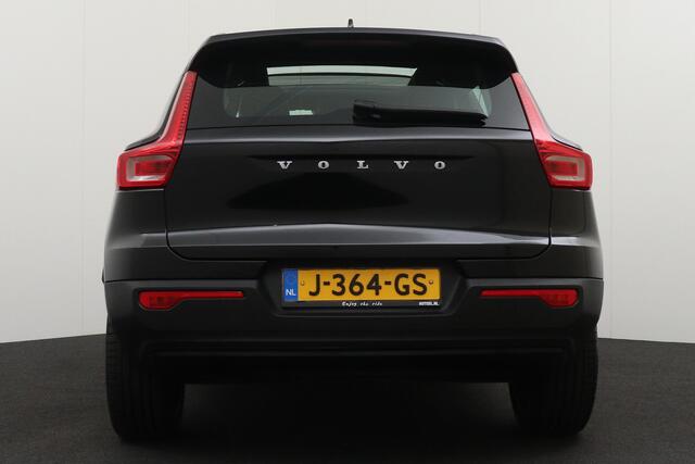 Volvo XC40 1.5 T5 PHEV R-Design Pano-dak Leder Trekhaak Camera 20'LMV