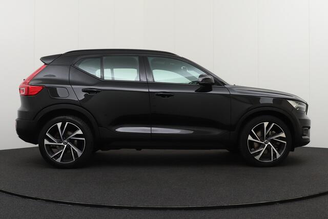 Volvo XC40 1.5 T5 PHEV R-Design Pano-dak Leder Trekhaak Camera 20'LMV