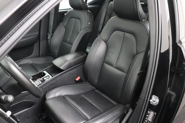 Volvo XC40 1.5 T5 PHEV R-Design Pano-dak Leder Trekhaak Camera 20'LMV
