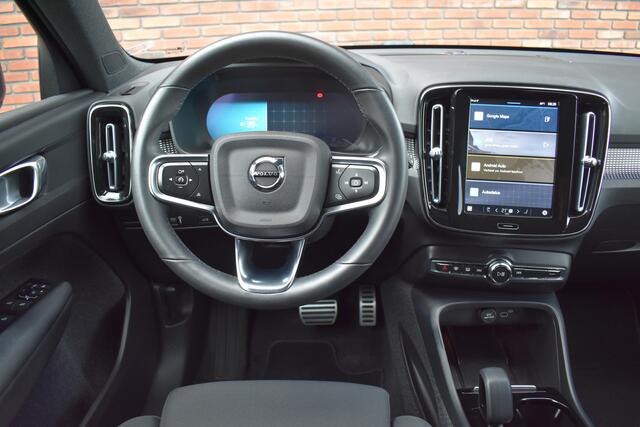 Volvo XC40 Recharge 232PK Core | Stoel/stuurverwarming | Keyless Entry |