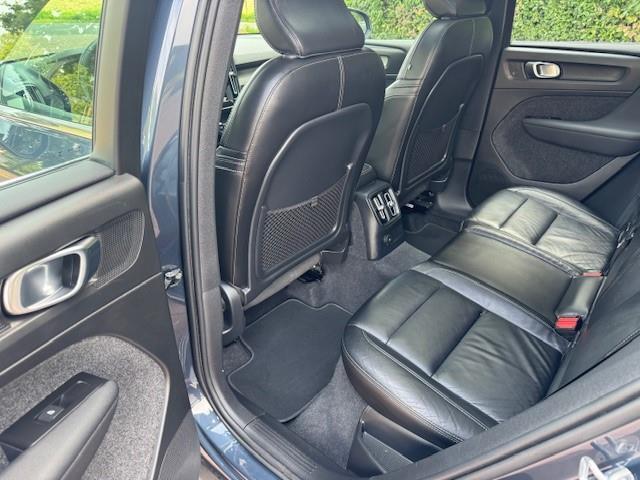 Volvo XC40 1.5 T5 RECHARGE INSCRIPTION/LEER/PANO/