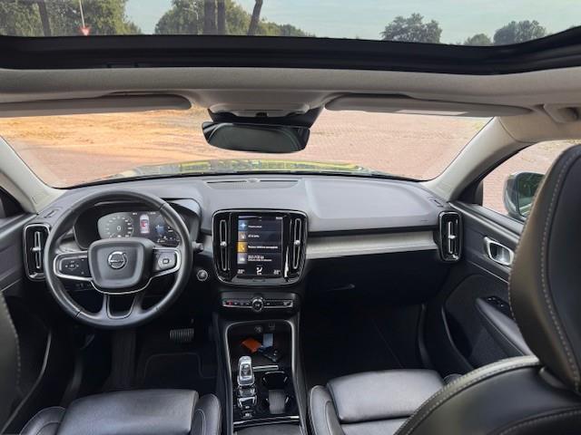 Volvo XC40 1.5 T5 RECHARGE INSCRIPTION/LEER/PANO/