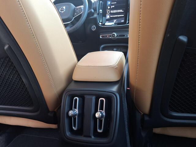 Volvo XC40 1.5 T5 Recharge Inscription | Pano | Beige Leder | Adaptive CC | Climate | occasion