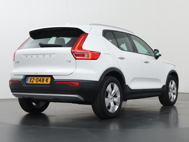 Volvo XC40 1.5 T3 Momentum | Navigatie | Digitaal Dashboard | Camera | Climate Control | Apple CarPlay/Android Auto | Rijhulp Systeem | LED | Keyless-Start | Lichtmetalen velgen |