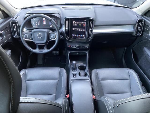 Volvo XC40 2.0 T4 Momentum Pano|leder|CAM|LED