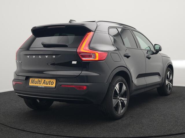 Volvo XC40 T5 Recharge R-Design Plug In Hybrid 262pk Dealer O.H PHEV | Trekhaak Af Fabriek | Panodak | 360 Camera | Apple Carplay | Alcantara Sportstoelen Verwarmd | Park Assist | Stuurverwarming | Navigatie | Virtual | DAB |