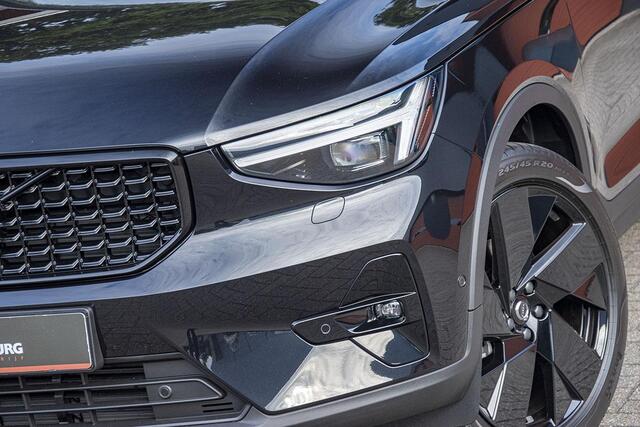 Volvo XC40 2.0 B3 ULTRA BLACK EDITION