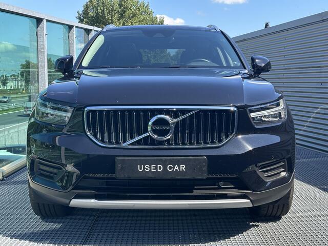 Volvo XC40 1.5 T5 Twin Engine Inscription / Pano. dak / Elek. verstelbare stoelen / Camera achter / Adaptive cruise / Leder / Stoelen verwarmd / BLIS / Parkeerhulp / Carplay /
