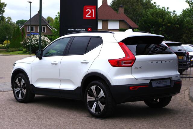 Volvo XC40 1.5 T4 Plug-In Hybrid Ultimate Dark 211 PK, 360 Camera, Leder-Alcantara, H/K Sound