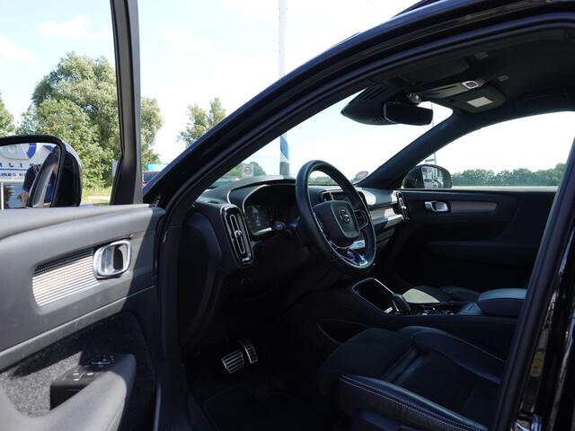 Volvo XC40 2.0 B4 MHEV 200PK R-Design H-LEER | PILOT + ACC | BLIS + CTA | CAMERA