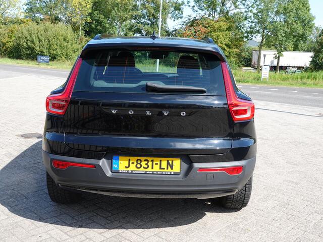 Volvo XC40 2.0 B4 MHEV 200PK R-Design H-LEER | PILOT + ACC | BLIS + CTA | CAMERA