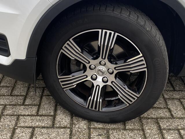 Volvo XC40 T4 Inscription | CarPlay | Camera | Rijklaarpijs | Stoelverwarming