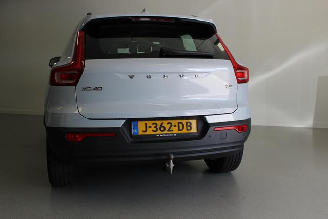 Volvo XC40 1.5 T2 Momentum Core | WEGKL-TRHAAK | CLIMA | STOEL/STUUR-VERW | CAMERA | NAVI | DAB-RADIO |