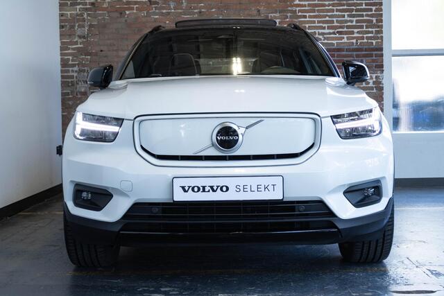 Volvo XC40 Recharge P8 AWD R-Design | Dealeronderhouden | Panoramadak | Stoelverwarming | Parkeersensoren achter | Parkeercamera | Adaptive cruise control | Warmtepomp | Adaptive cruise control | BLIS |