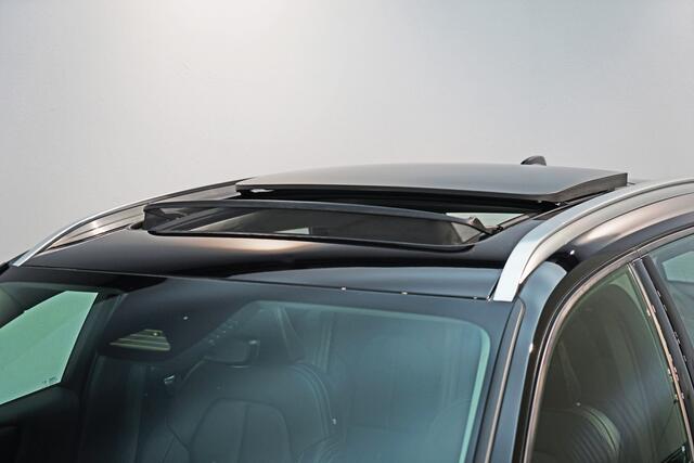 Volvo XC40 2.0 B3 Plus Bright ? PANO ? 360 CAMERA ? TREKHAAK ? APP CONNECT ? H&K