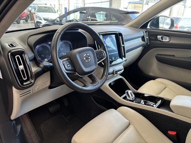 Volvo XC40 1.5 T5 Recharge Inscription BOMVOL * BLIS * CREME LEER Elektr+memory * HARMAN KARDON