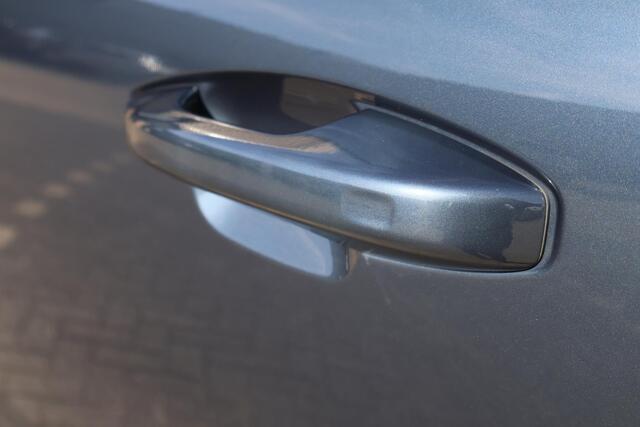 Volvo XC40 1.5 T5 Recharge Inscription | Trekhaak