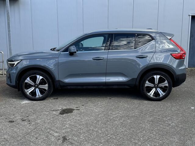 Volvo XC40 T4 Aut. Plug-in hybrid Ultimate Bright | Panoramadak | Harman Kardon | Parkeercamera | Trekhaak