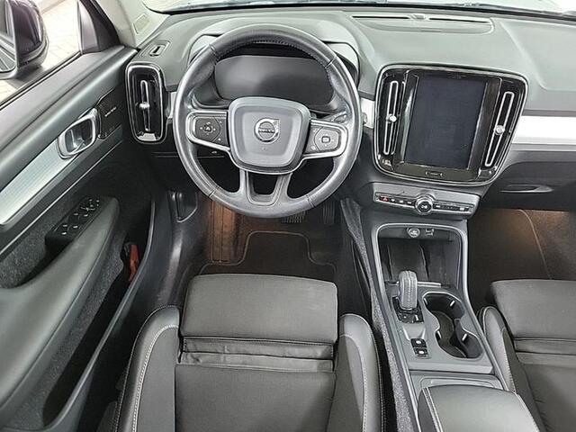 Volvo XC40 1.5 T3 Momentum Pro Camera Schuifdak Harman&Kardon