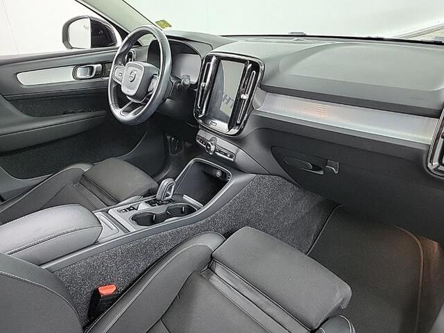 Volvo XC40 1.5 T3 Momentum Pro Camera Schuifdak Harman&Kardon