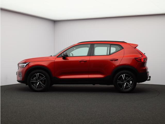 Volvo XC40 2.0 B4 Plus Dark / Trekhaak / Elektrische Stoelen / Harman Kardon / Stoel+Stuurverwarming / Adaptive Cruise / BLIS /