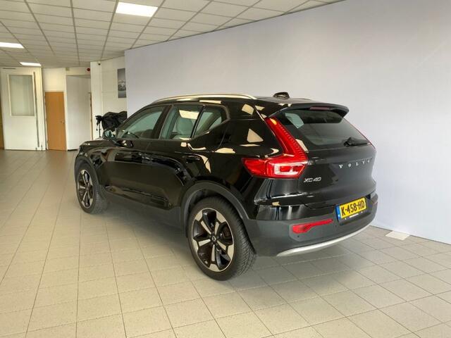 Volvo XC40 2.0 T4 Automaat - Leder - HarmanKardon - Stoelverwarming