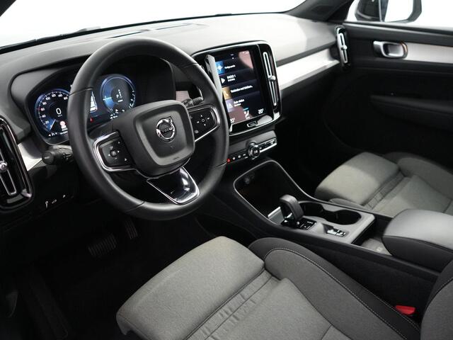 Volvo XC40 1.5 T4 Plug-in hybrid Facelift Core Bright | Camera | 211 PK