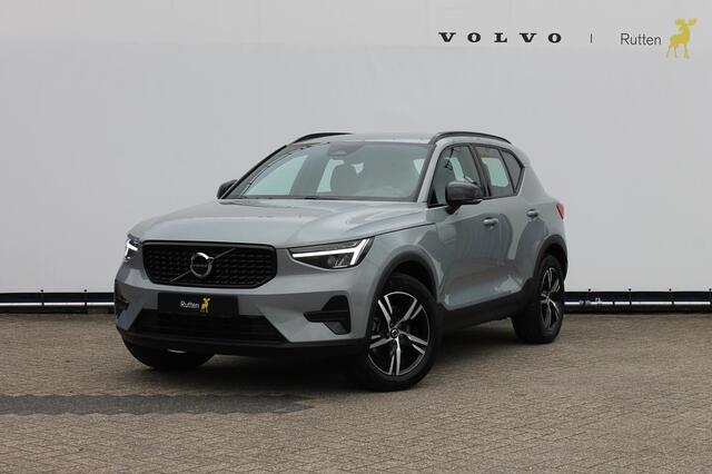 Volvo XC40 B4 211PK Automaat Plus Dark Google Infotainment / Verwarmbare voorruit / Semi elektrisch wegklapbare trekhaak / Elektrisch verstelbare voorstoelen met geheugen op de bestuurdersstoel