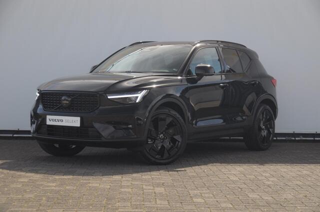 Volvo XC40 B4 211PK Automaat Plus Black Edition / Trekhaak / 360 Camera / Adaptieve cruise control / Stoel- en stuurwielverwarming / Elektrische achterklep / harman kardon Audio / App carplay /