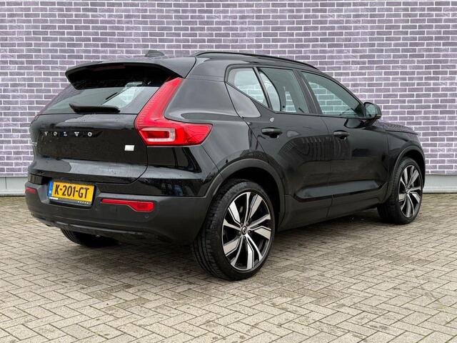 Volvo XC40 Recharge P8 AWD R-Design | Lounge Pack | Power Seats | Trekhaak | Warmtepomp | Schuifkanteldak | 20" | 360 Camera |
