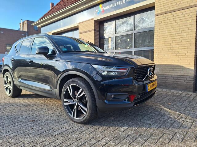 Volvo XC40 2.0 T5 AWD R-Design