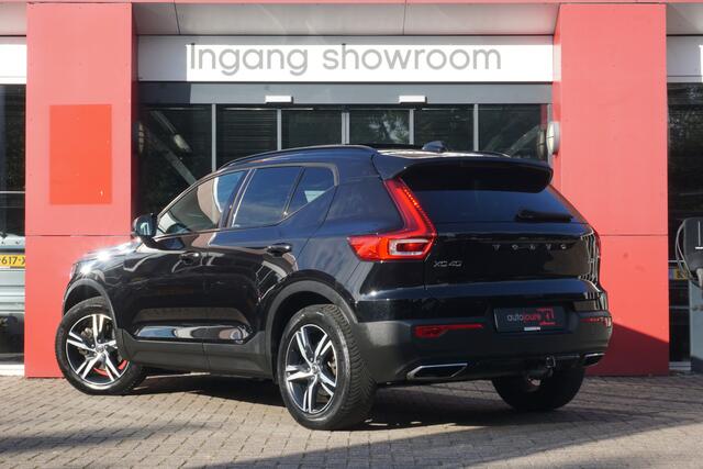 Volvo XC40 2.0 T4 R-Design | Automaat | Panoramadak | Harman/Kardon | Trekhaak | Camera |