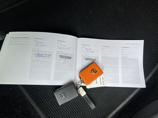 Volvo XC40 1.5 T5 Recharge R-Design Navigatie Carplay Onderhoudsboekjes