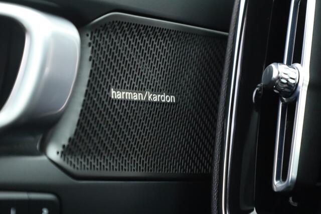 Volvo XC40 B3 Plus Black Edition | Adapt. Cruise | Harman Kardon | 360cam | Pixel LED | Stoel- Stuurverw. | 20''
