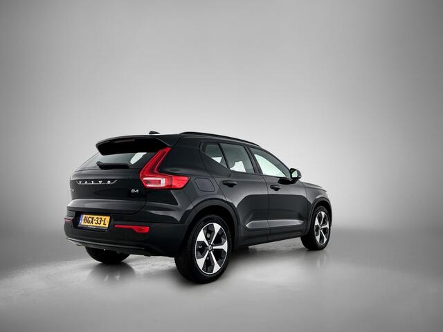 Volvo XC40 2.0 B4 Plus Dark