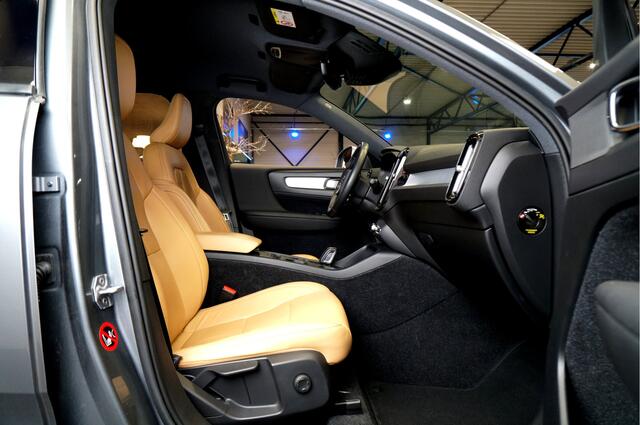 Volvo XC40 2.0 T4 140kW/190pk Aut8 Momentum Pro ADAPT.CRUISE + PILOT ASSIST + AMBER LEDER + LED KOPLAMPEN + 360 CAMERA + PARKSENSOREN V&A + KEYLESS ENTRY&GO + EL. ACHTERKLEP + LANE ASSIST + BLIS + PARKSENSOREN V&A + 18" LM-VELGEN!!