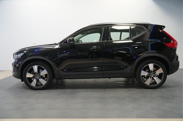 Volvo XC40 2.0 T4 140kW/190pk Aut8 Intro Pro PANORAMADAK + HARMAN/KARDON + ADAPT.CRUISE + NAVI SENSUS + SPORTSTOELEN + DRIVE MODES + HALFLEER + STOELVERWARMING + CAMERA + LANE ASSIST + LED KOPLAMPEN + TREKHAAK + PARKSENSOREN V&A + 19" LM-VELGEN!!