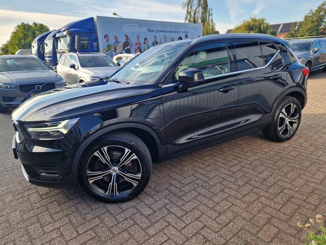 Volvo XC40 1.5 T4 Recharge Inscription Expression Climate Pack