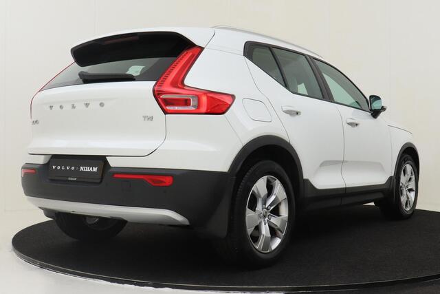Volvo XC40 T4 AUT. MOMENTUM -TREKHAAK|PDC|CRUISE|18"|AUTOMAAT