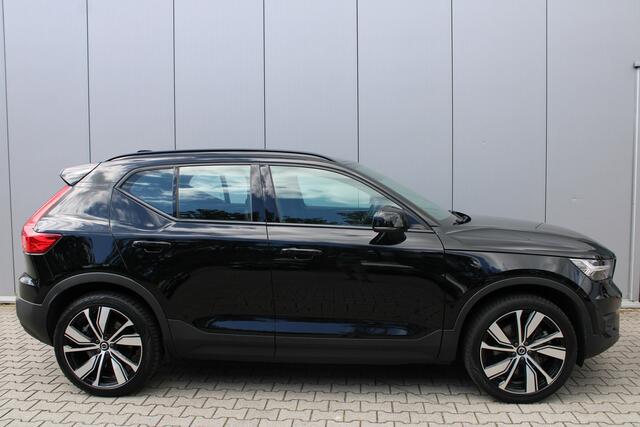 Volvo XC40 Recharge P8 AWD R-Design | Trekhaak | Parkeer camera | BLIS |