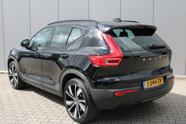 Volvo XC40 Recharge P8 AWD R-Design | Trekhaak | Parkeer camera | BLIS |