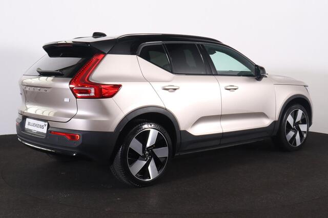Volvo XC40 Recharge Twin Ultimate 78 kWh - IntelliSafe Assist & Surround - 360º Camera - Harman/Kardon audio - Verwarmde voorstoelen, stuur & achterbank - Parkeersensoren voor & achter - Elektr. bedienb. voorstoelen met geheugen links - Draadloze tel. lader - Warmte