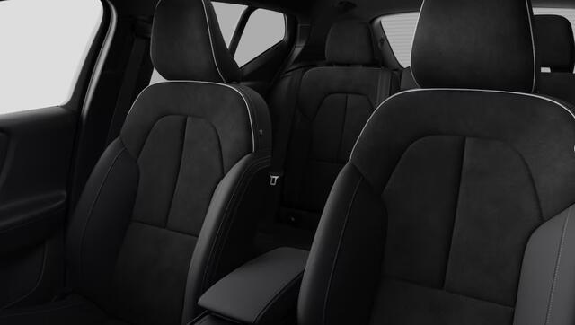 Volvo XC40 B4 Plus Dark l Verwarmbare voorruit l Visual Park Assist