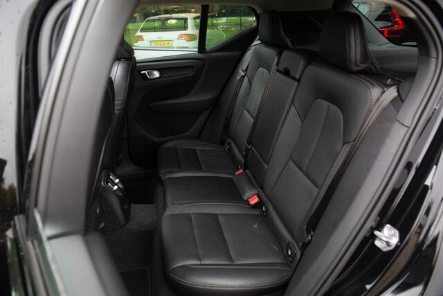 Volvo XC40 1.5 T4 Recharge R-Design Expression PANORAMADAK