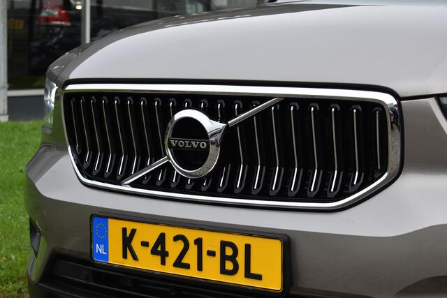 Volvo XC40 T5 262PK Plug-in Hybrid Inscription | Trekhaak | 1e eigenaar | BLIS | ACC | Leer | Camera | 19"LMV | Stoelverwarming