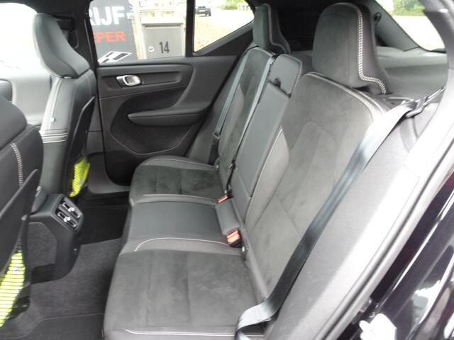 Volvo XC40 Recharge P8 AWD R-Design