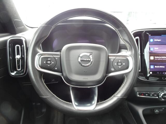 Volvo XC40 Recharge P8 AWD R-Design