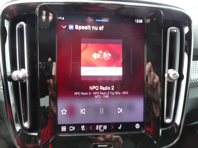 Volvo XC40 Recharge P8 AWD R-Design