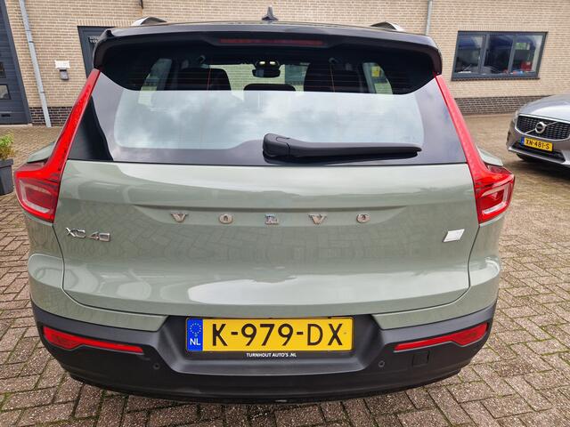 Volvo XC40 Recharge P8 AWD R-Design Harman Kardon | Camera | NL auto | Verwarmd stuur