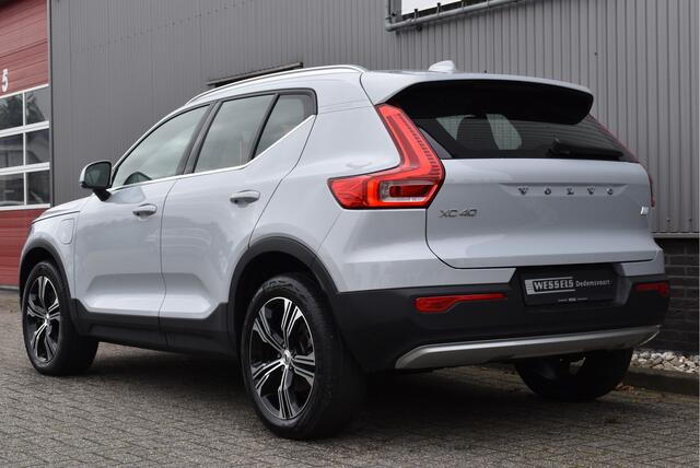 Volvo XC40 1.5 T5 Recharge Inscription Expression Cruise, Camera, Stuur/Stoelverwarming, Keyless